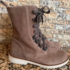 Ron White 
Rachel Lace Up Boot